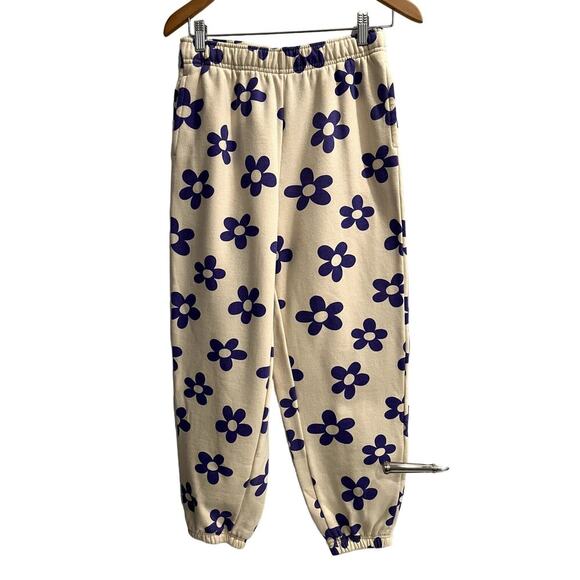 PacSun Size XS / S Purple Daisy Crop Top and Sweatpants *Minor Flaw* - Picture 7 of 10